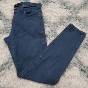 Forever 21 skinny jeans